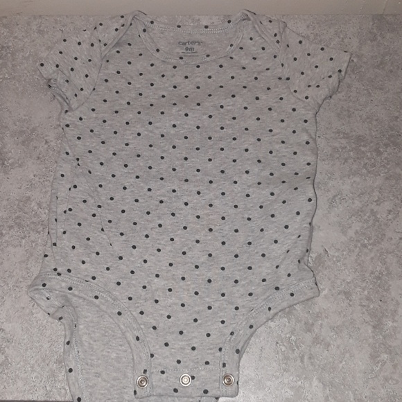 Onesies - Picture 3 of 4